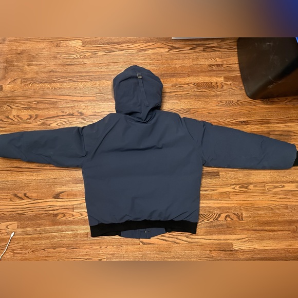 Canada Goose - DISCONTINUED STYLE Chillwack Bomber Jacket. XL - Picture 2 of 7